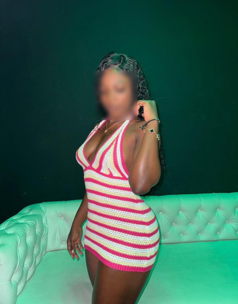 641182375: Chica busca chico en Valencia