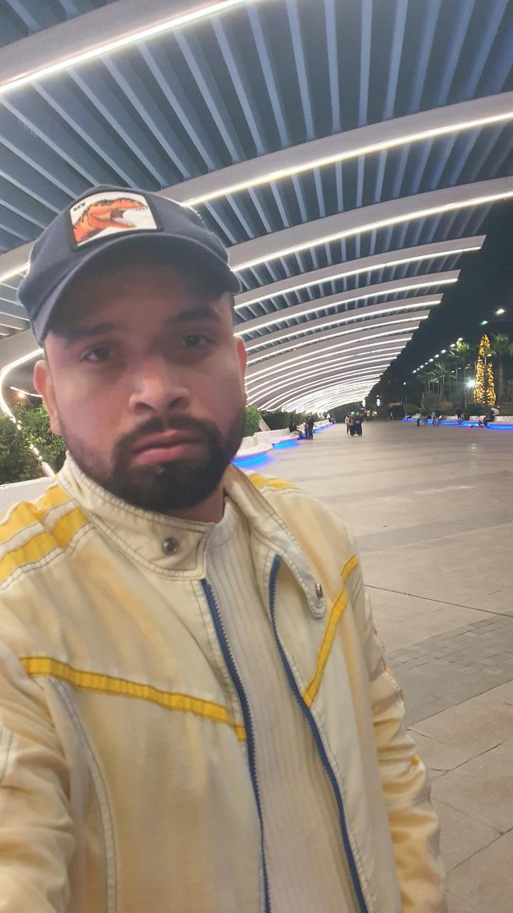 Chico busca chica en Alicante: 