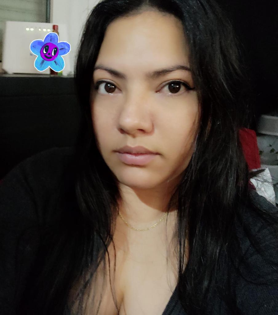 643370618: Chica busca chico en La Coruña