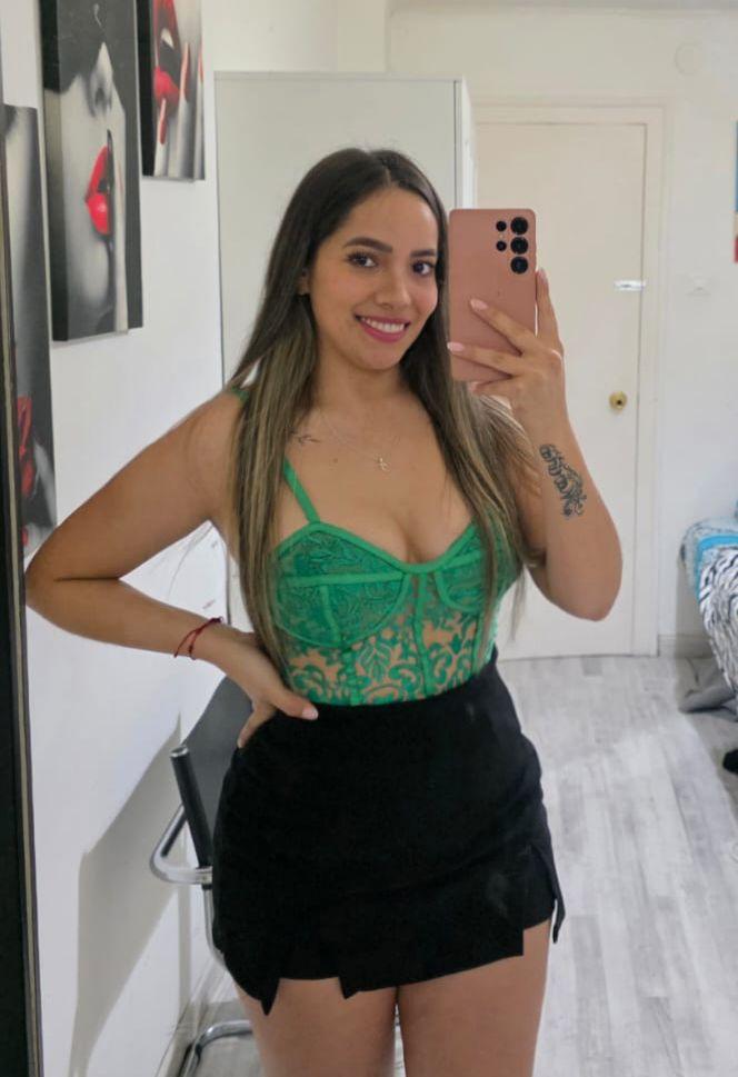 643885316: Chica busca chico en Zaragoza