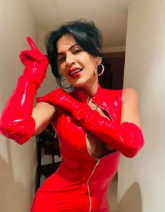 664227044: Travesti en Zaragoza