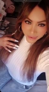 677651135: Transexual en Barcelona