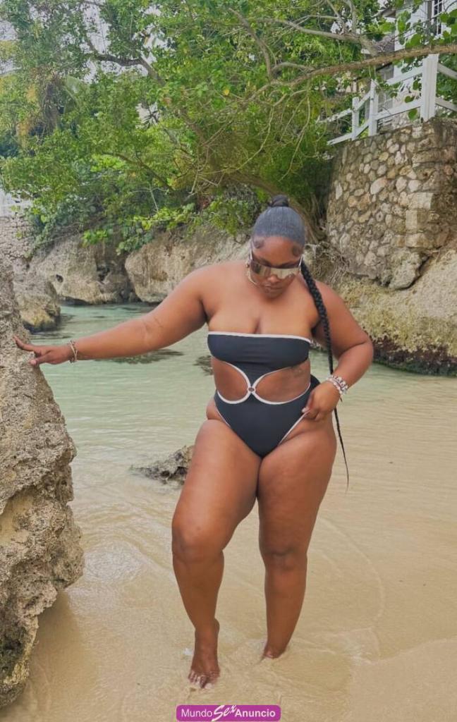 631597304: Chica busca chico en Barcelona