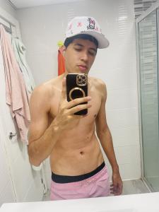 Chico busca chica en Zaragoza: 