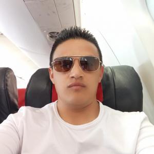 641672890: Chica busca chico en Valencia