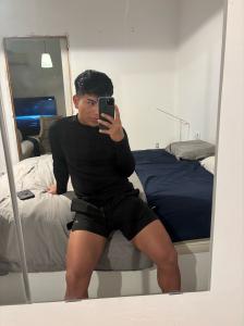 677655738: Chico busca chica en Valencia