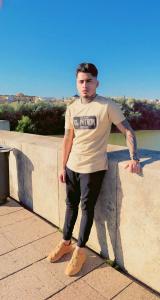 Chico busca chica en Las Palmas: 