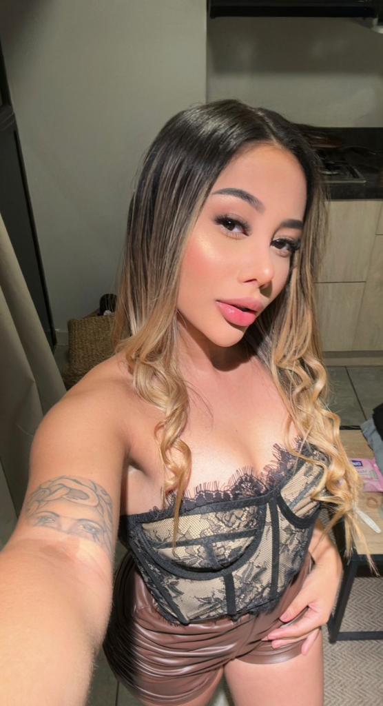 Chica busca chico en Barcelona: 