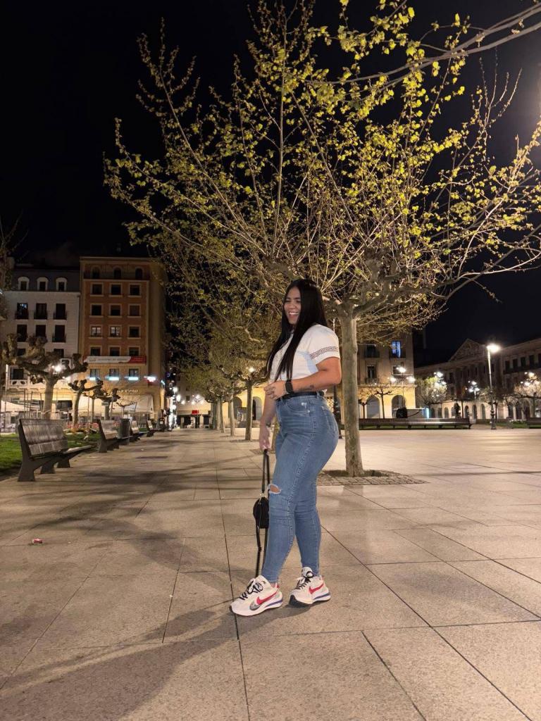 Chica busca chico en Cantabria: 