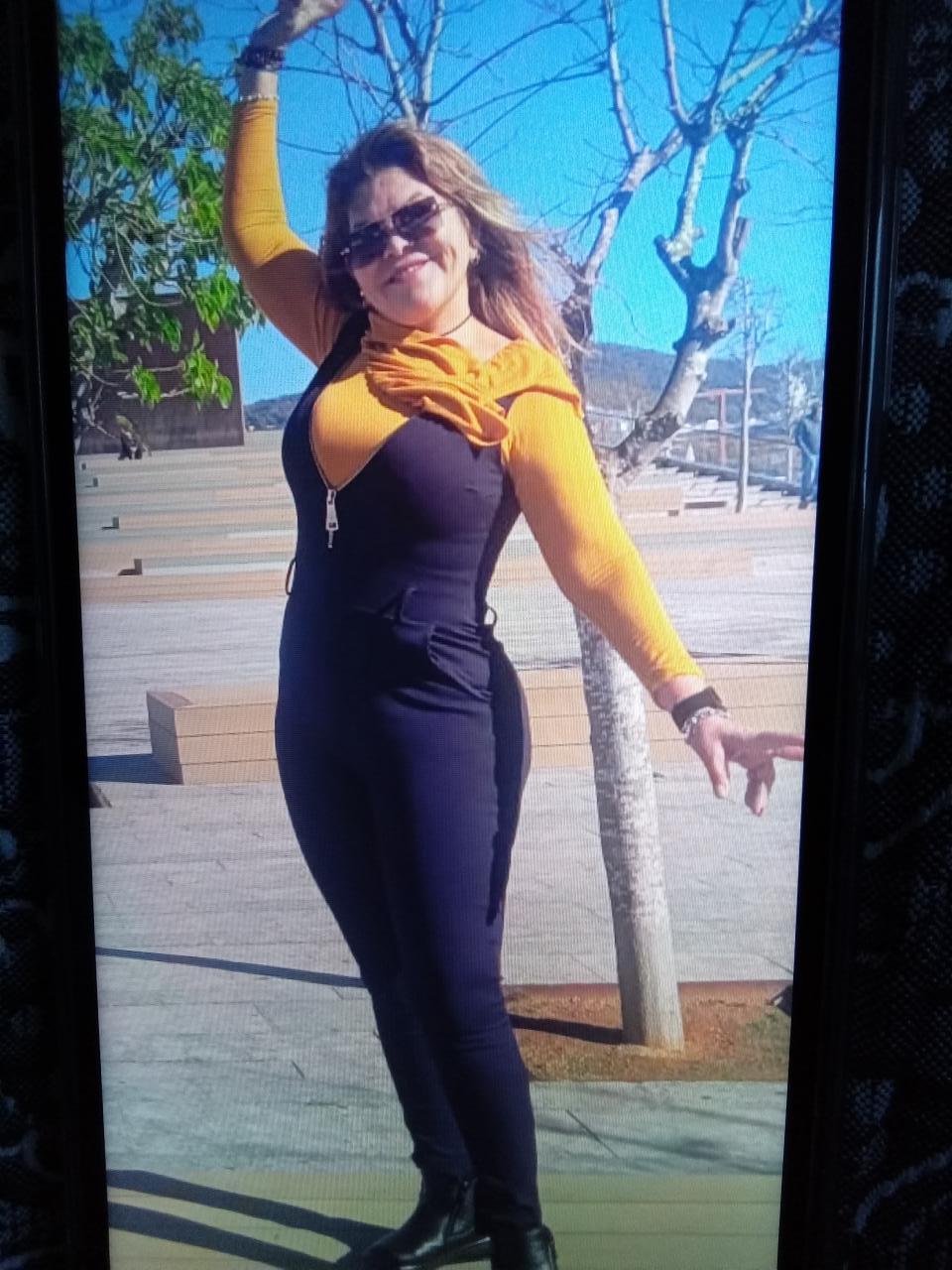 Chica busca chico en Ibiza: 