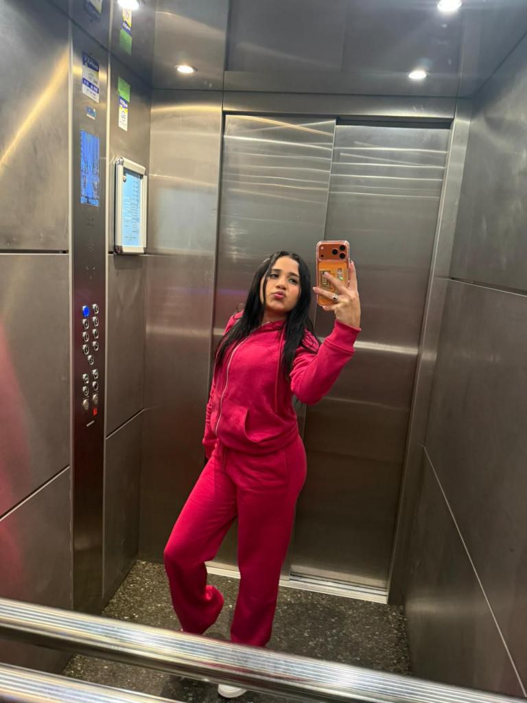 Chica busca chico en Almería: 