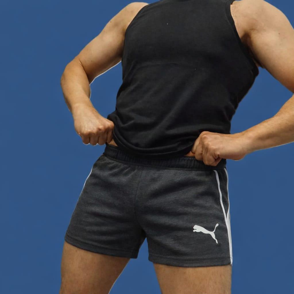 Chico busca chica en Málaga: 