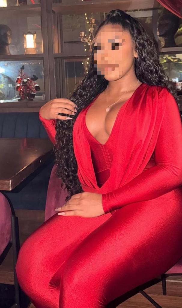 Chica busca chico en Murcia: 