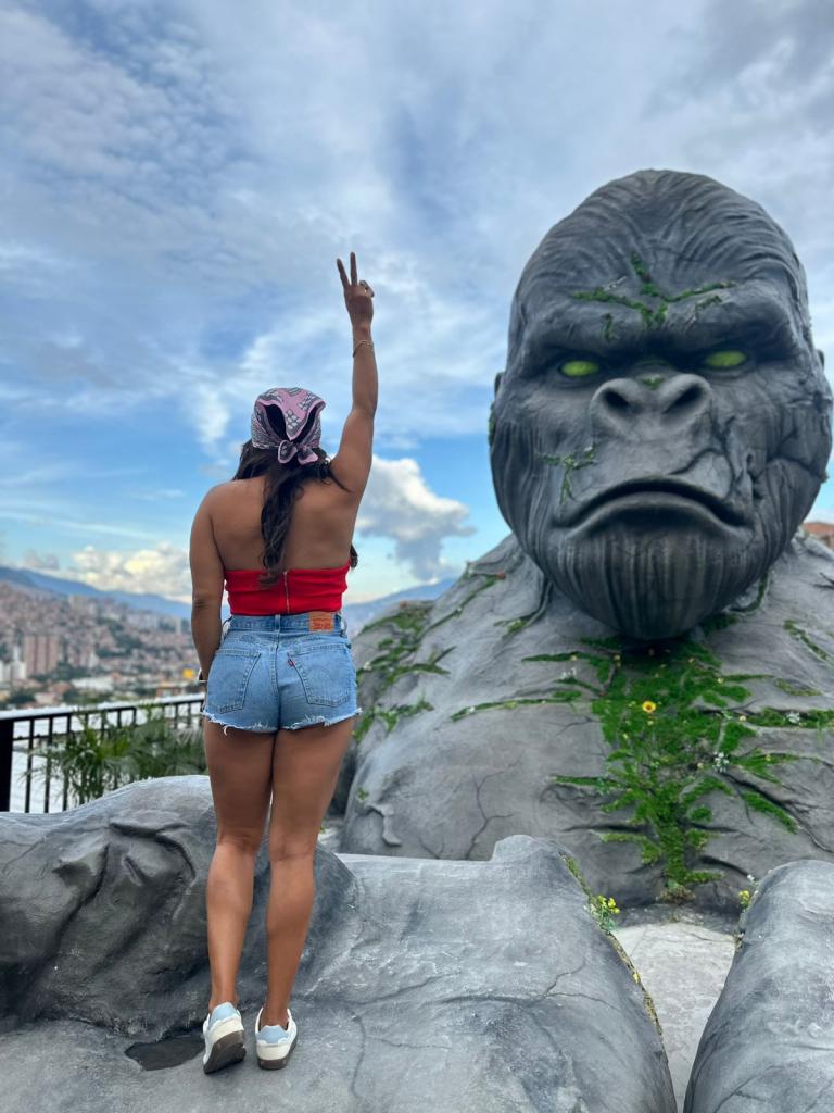 Chica busca chico en Cádiz: 