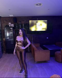 643873658: Chica busca chico en Granada