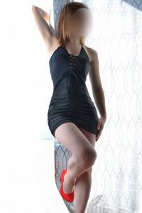 631403288: Chica busca chico en Barcelona