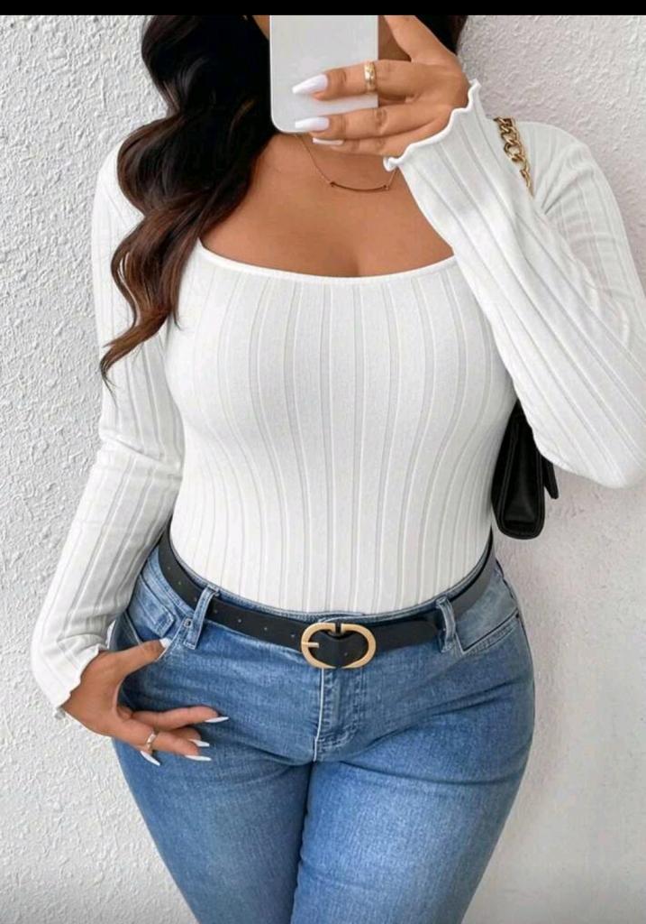 613167605: Chica busca chico en Cádiz