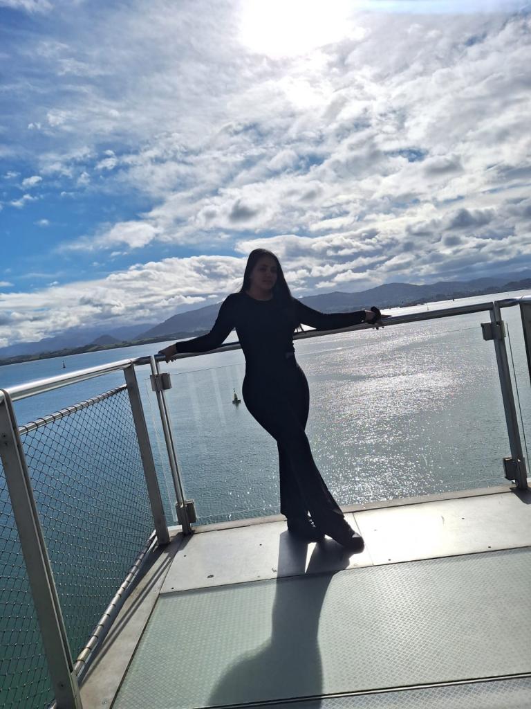 613821179: Chica busca chico en Asturias