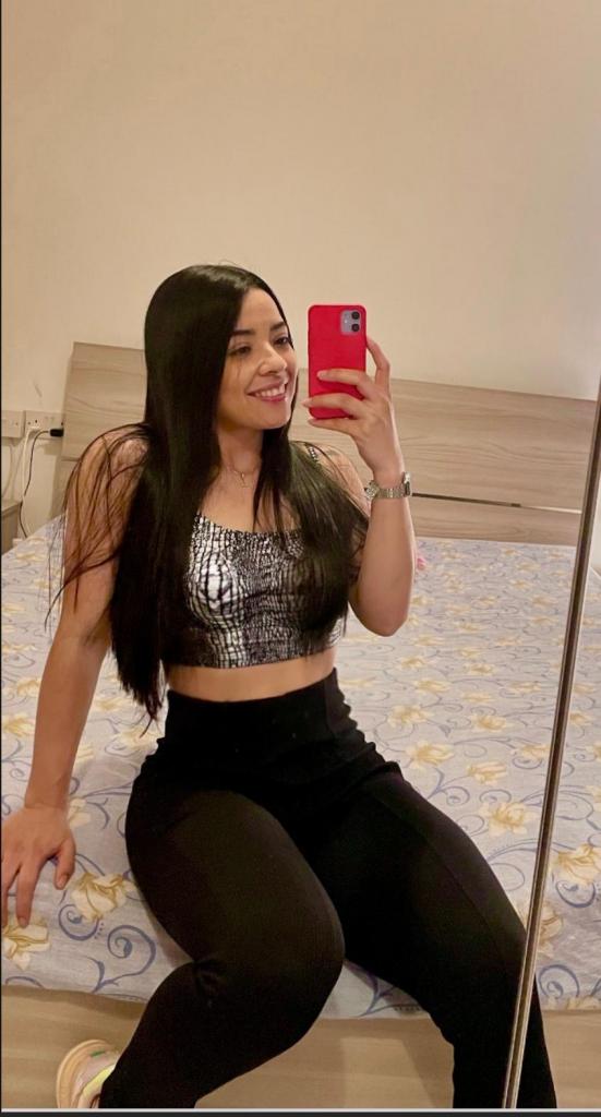 617193269: Chica busca chico en Murcia