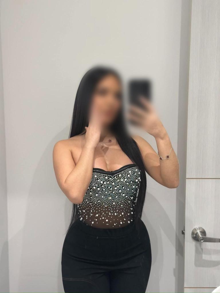 Chica busca chico en Córdoba: Chica busca chico