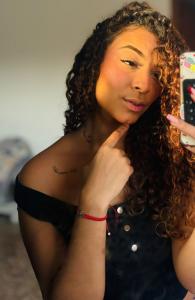 631247682: Chica busca chico en Valencia