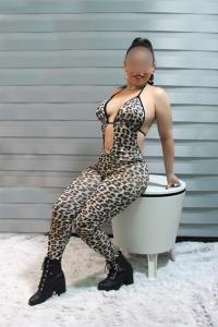 653283431: Chica busca chico en Madrid