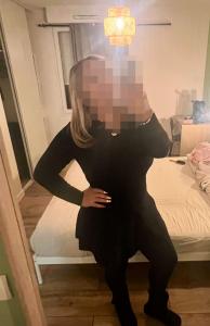 672598748: Chica busca chico en Málaga