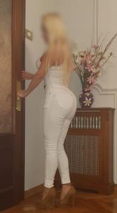 613790485: Chica busca chico en Salamanca