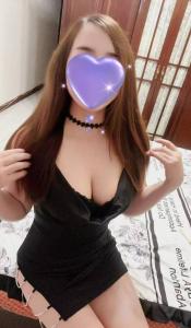 677438935: Chica busca chico en Valencia