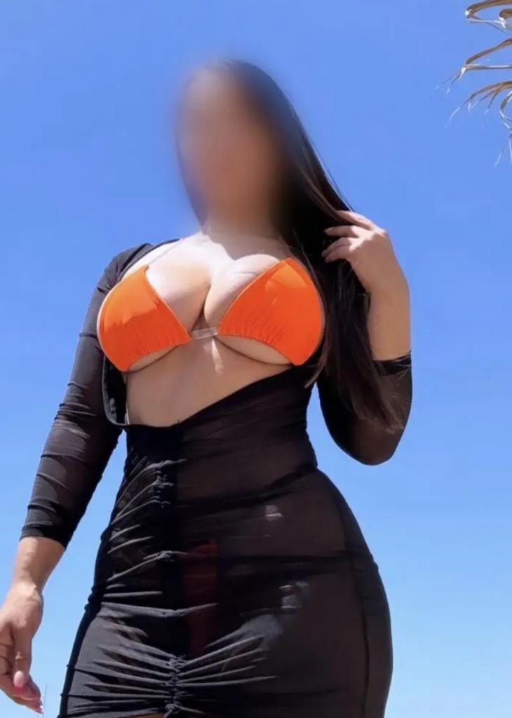 661121487: Chica busca chico en Granada