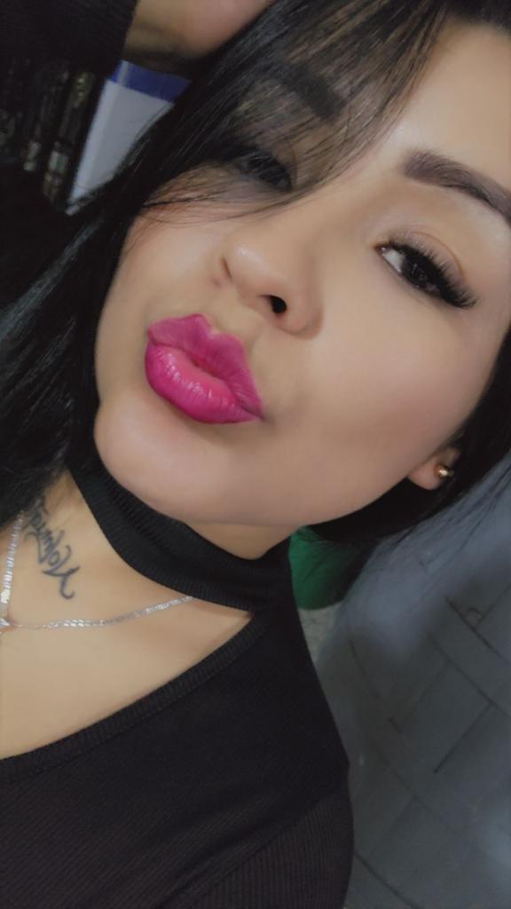 Chica busca chico en Menorca: 