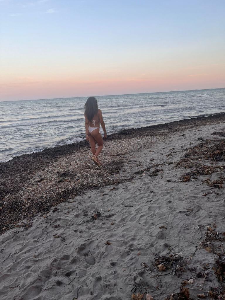 634322089: Chica busca chico en Murcia