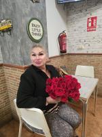 661311140: Chica busca chico en Madrid