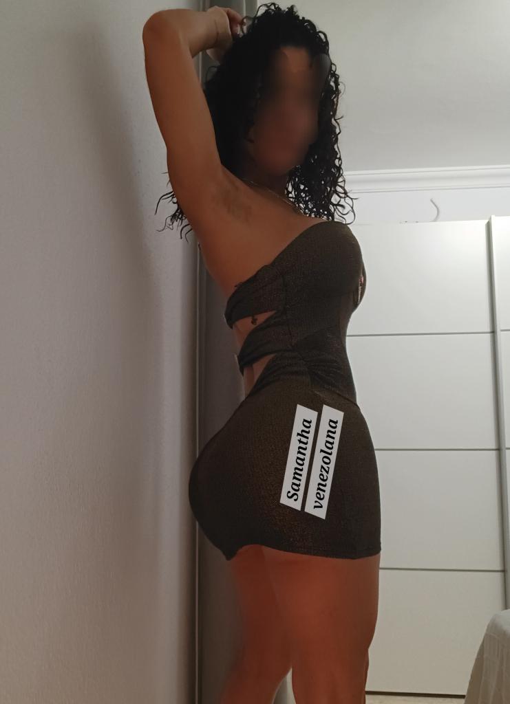 613858236: Chica busca chico en Cádiz