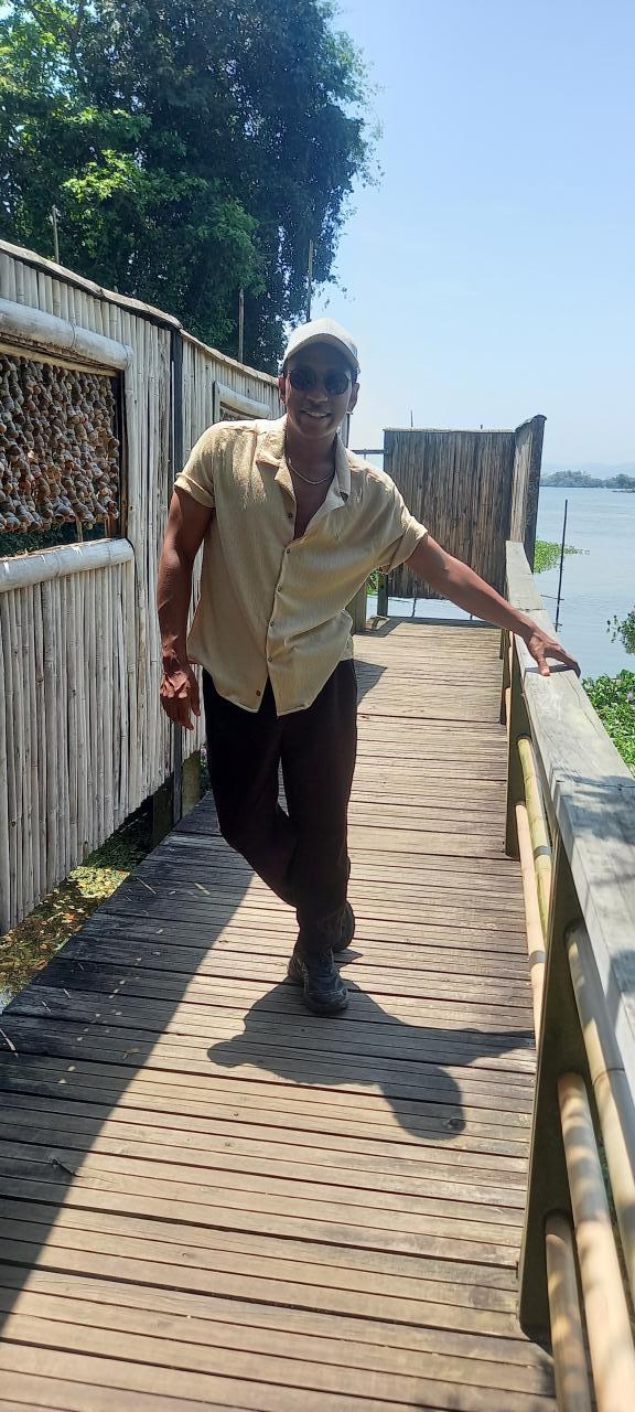 643037245: Chico busca chica en Asturias