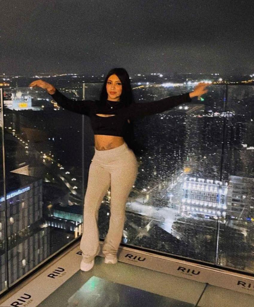 Chica busca chico en Sevilla: 