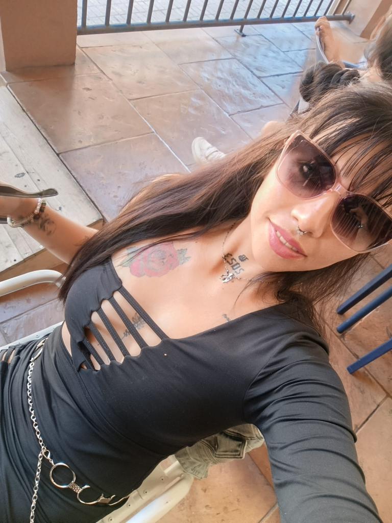 Chica busca chico en Castellón: 