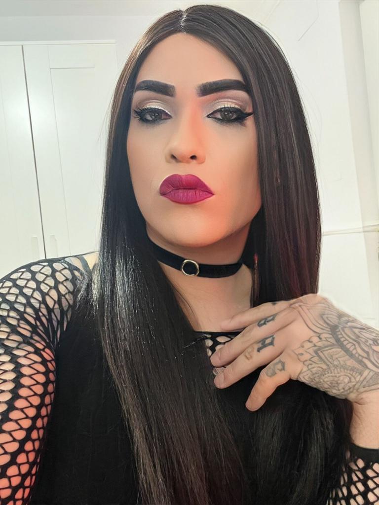632856777: Transexual en Cádiz