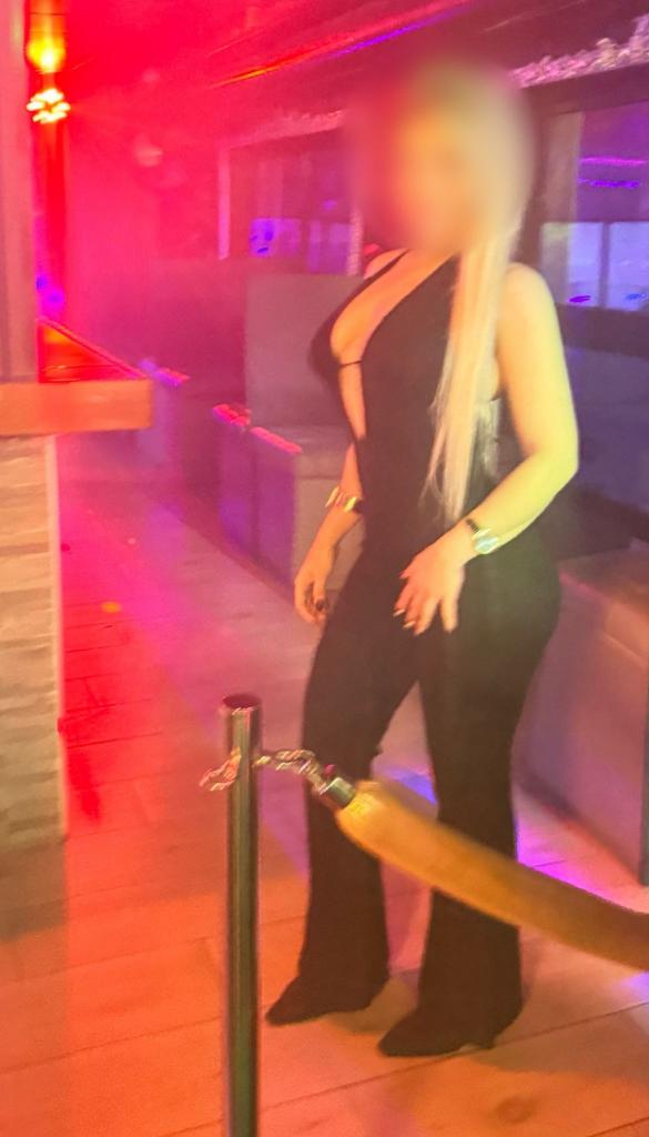 Chica busca chico en Cádiz: 