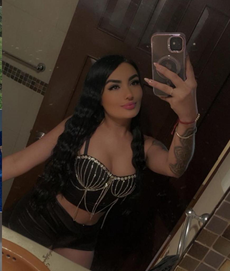 624296366: Chica busca chico en Murcia