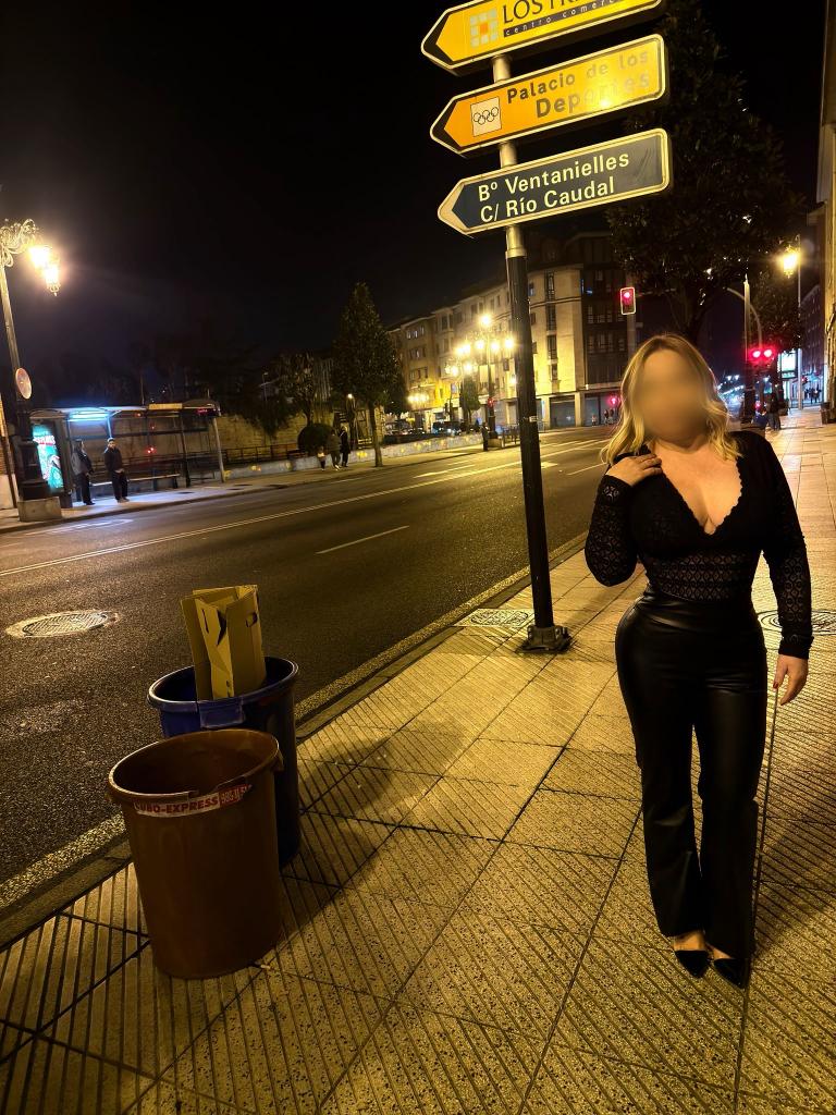 Chica busca chico en Asturias: 