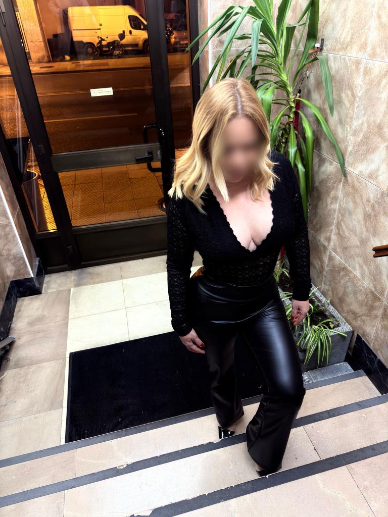 Chica busca chico en Asturias: 