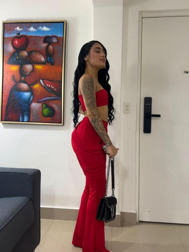 661096119: Chica busca chico en Cádiz