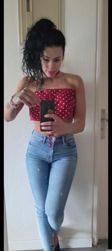 Chica busca chico en León: 