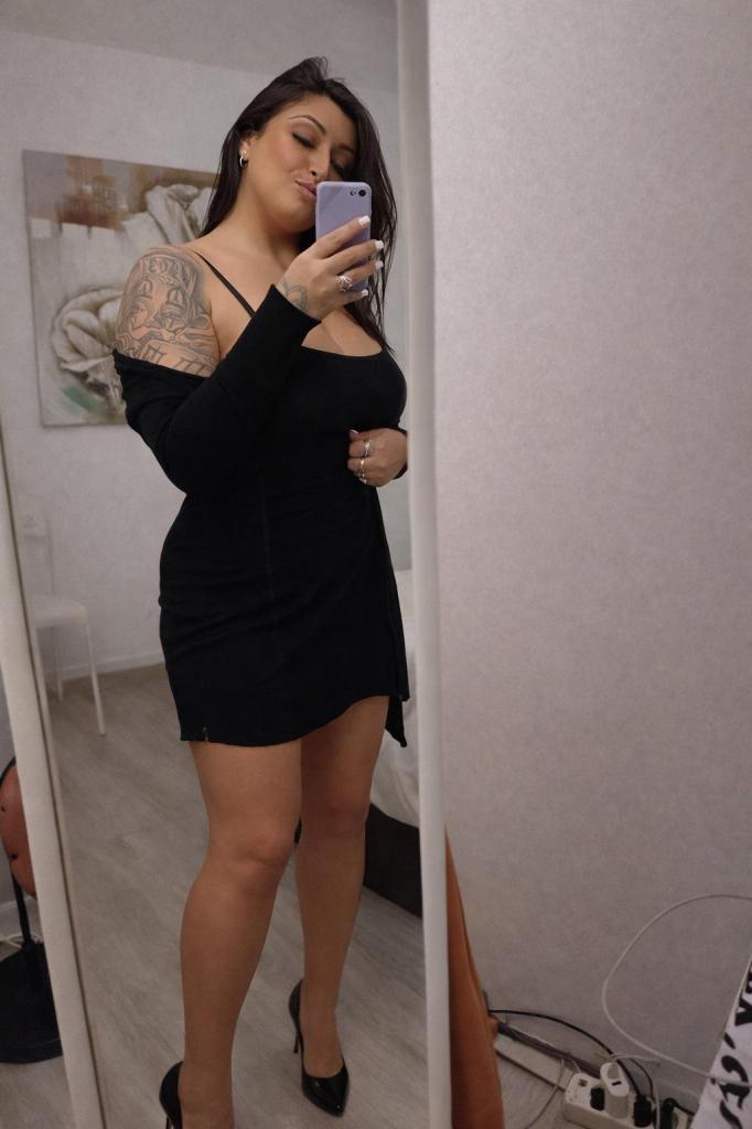 Chica busca chico en Barcelona: 