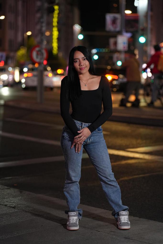 Chica busca chico en Ibiza: 