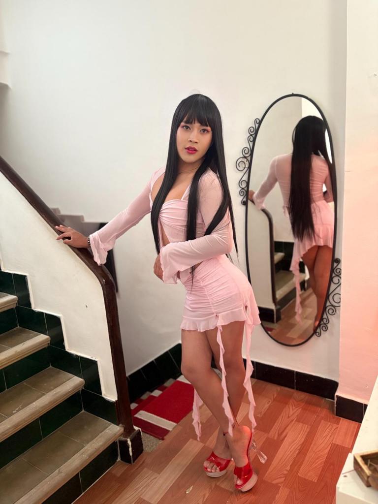 643457717: Travesti en Sevilla