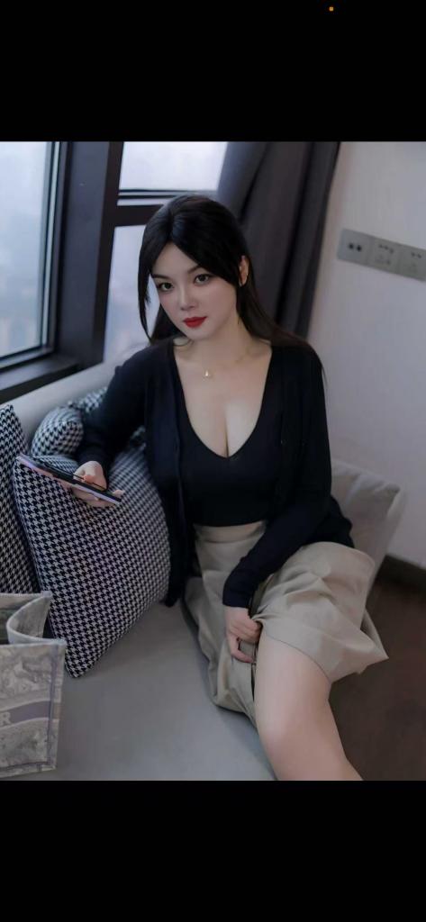 637733285: Chica busca chico en Málaga