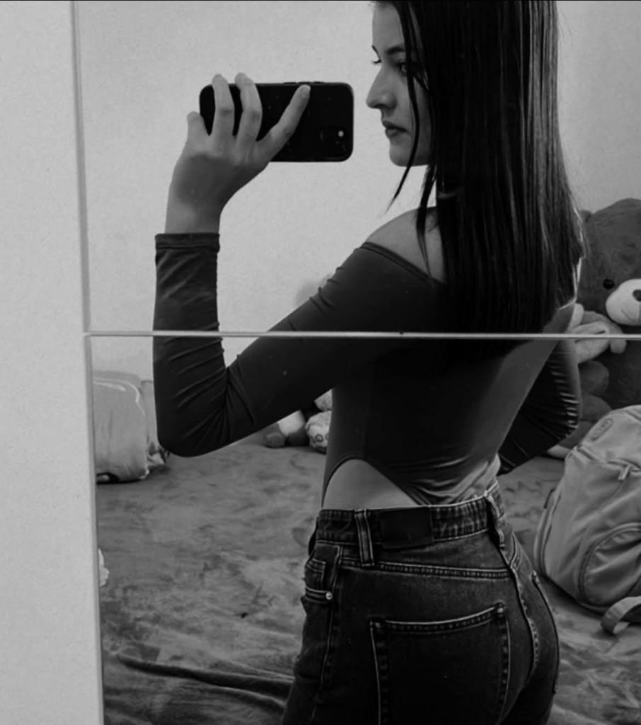 642337023: Chica busca chico en La Rioja