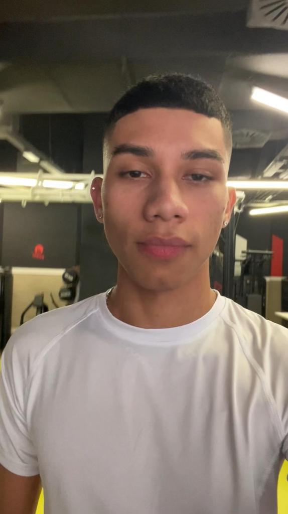 Chico busca chica en Alicante: 